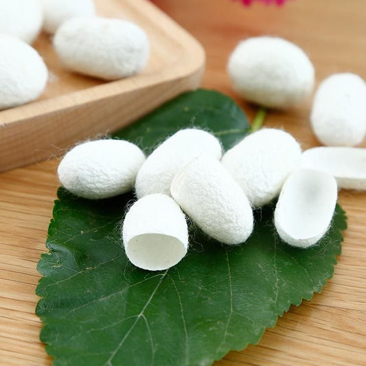 Silkworm Balls Purifying Whitening Exfoliating Scrub